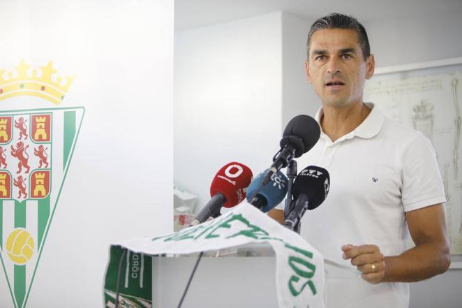 La presentación de Ramón Bueno, en imágenes