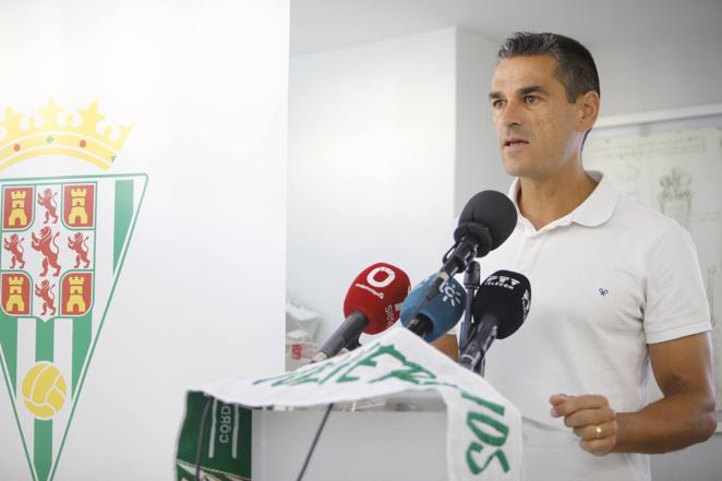 La presentación de Ramón Bueno, en imágenes