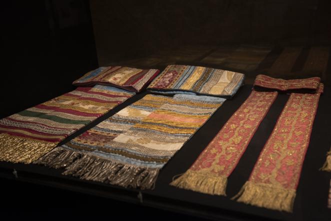 El Santo Ángel presenta el nuevo manto y proyecto de palio de la Virgen de la Salud