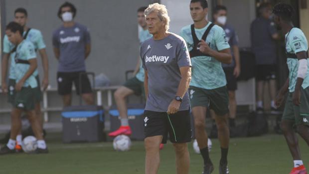Pellegrini: «El Betis no está en su mejor momento económico, pero es un desafío»