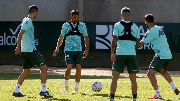 Joaquín, a por el récord de longevidad como verdiblanco en el Villamarín