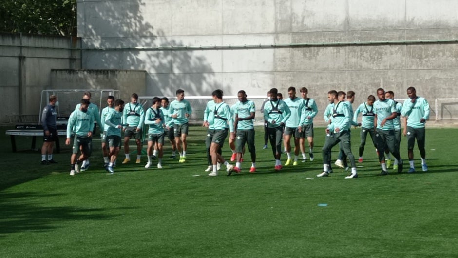 Guardado no inicia el entrenamiento con el grupo a un día del duelo en Elche