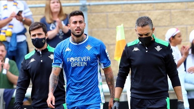 Camarasa: «Ha sido una pequeña molestia muscular, nada que ver con la rodilla»