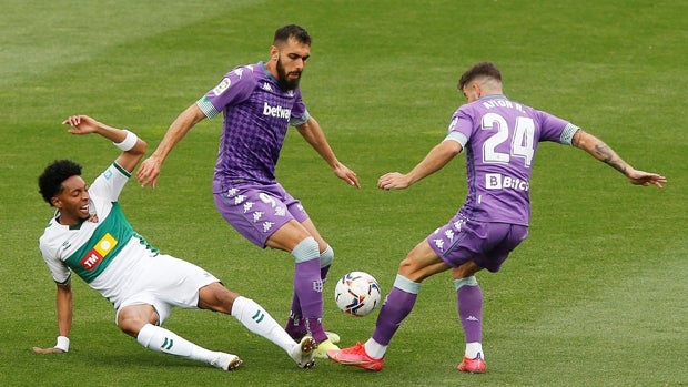 Elche - Betis: horario, canal y dónde ver en TV y online