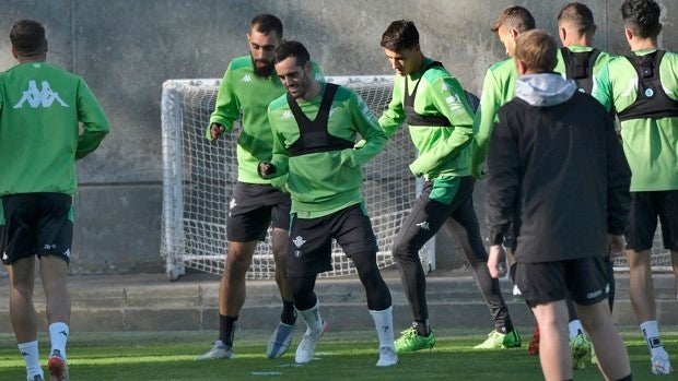 Juanmi y el derbi en la Copa del Rey: «Esperemos que el sábado estemos acertados en ambas áreas»