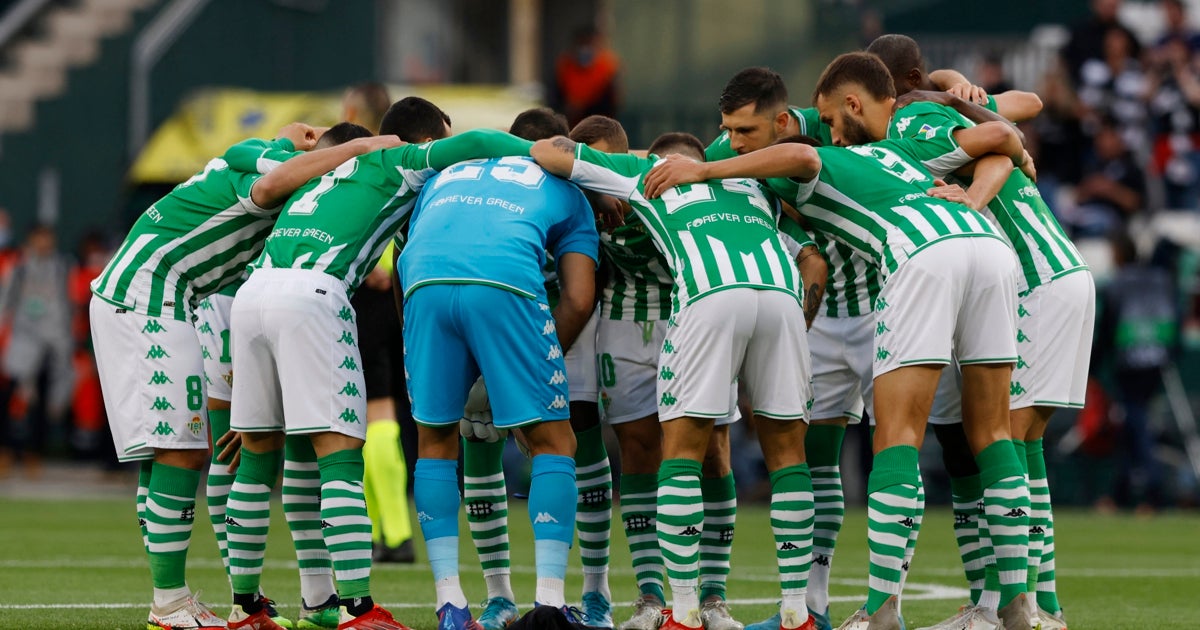 Conjura del Betis antes del arranque frente al Eintracht