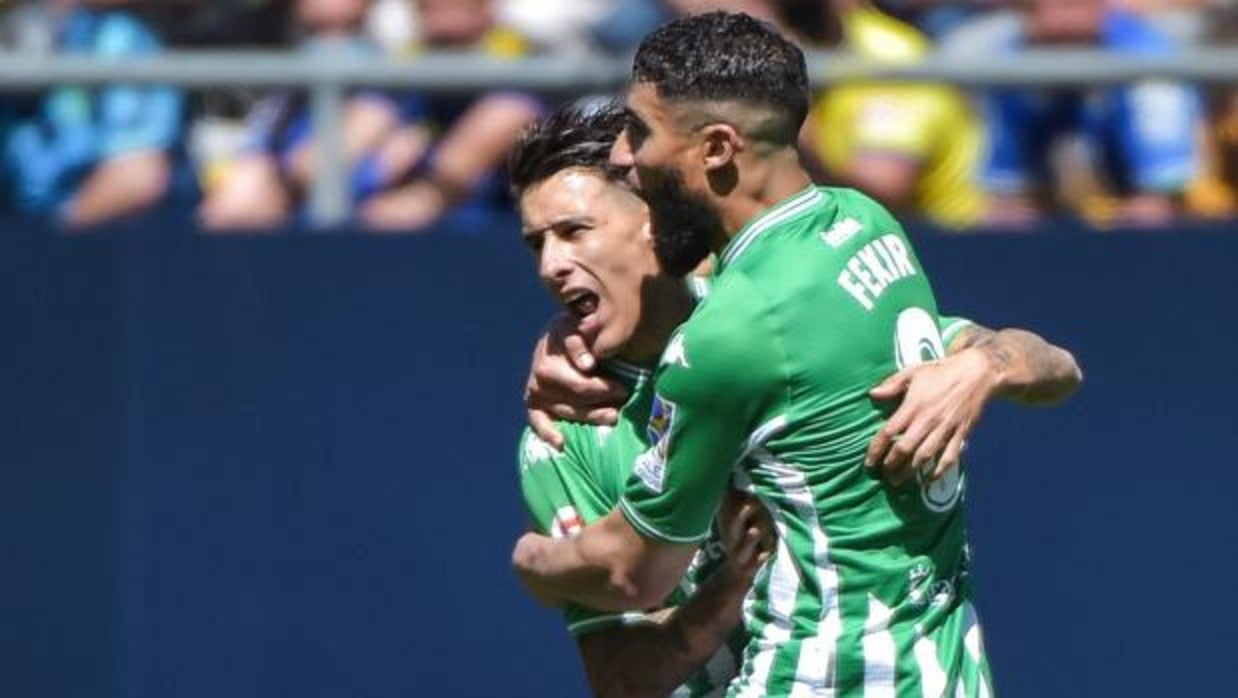 Lance del Cádiz - Betis