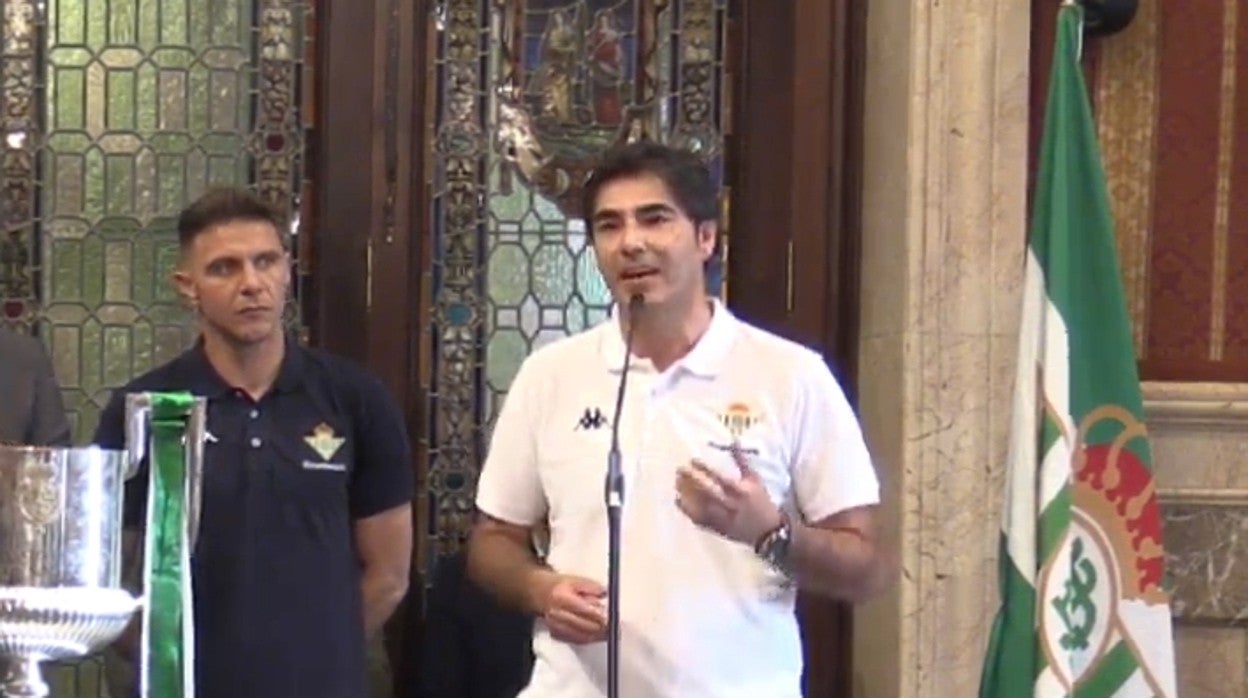 Ángel Haro, en el Salón Colón del Ayuntamiento de Sevilla