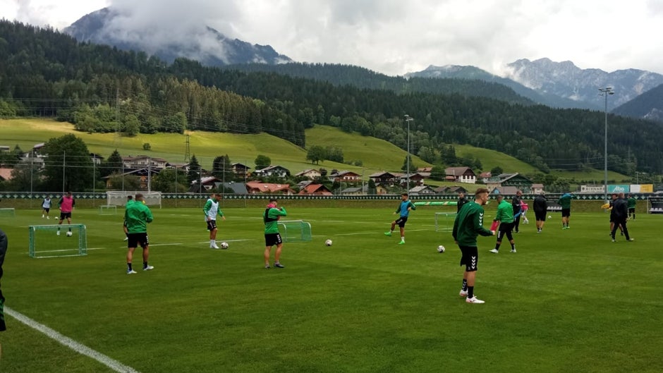De nuevo protagonismo para el balón en el segundo entrenamiento del viernes