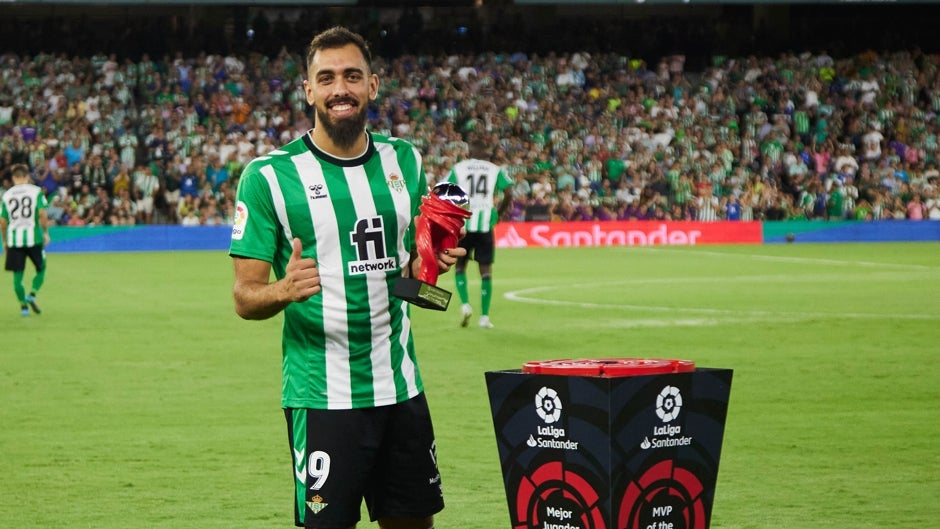 Borja Iglesias, convocado por España