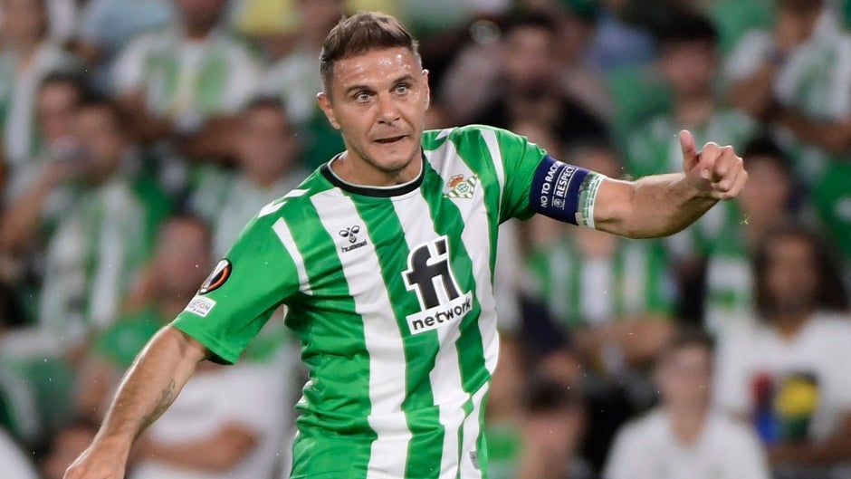 Joaquín, el goleador más veterano en marcar en la Europa League
