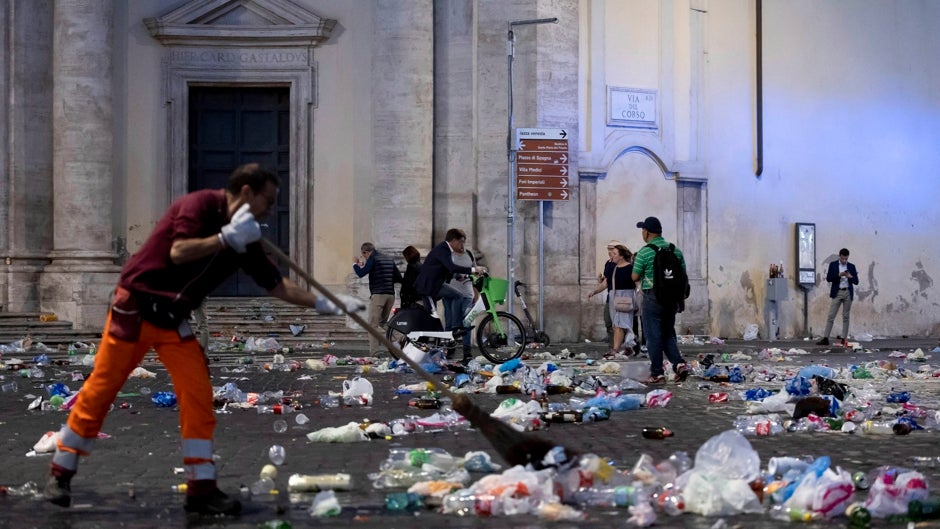 Las quejas del alcalde de Roma y las respuestas de los béticos