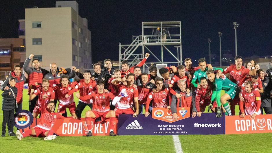 La polémica por el estadio en Ibiza puede provocar el adelanto del partido de Copa ante el Betis