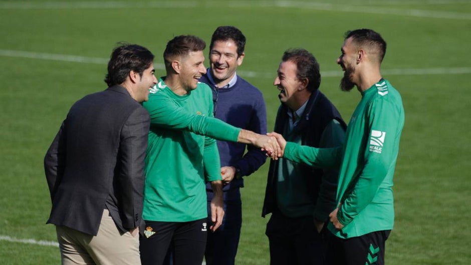 El Betis enfría el interés del Atlético por Borja Iglesias