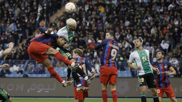 Betis - Barcelona: horario, canal y dónde ver en TV y online