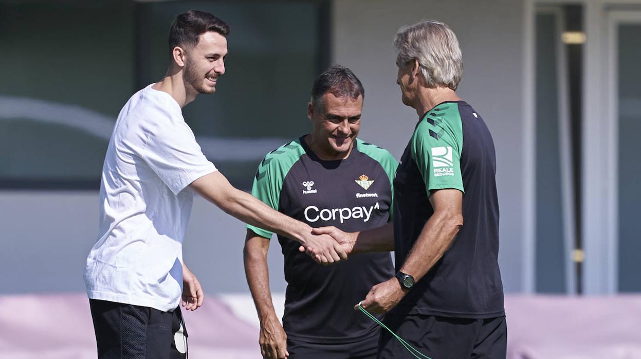 Imagen de la charla entre Pellegrini y Manuel Pellegrini en el entrenamiento de este miércoles