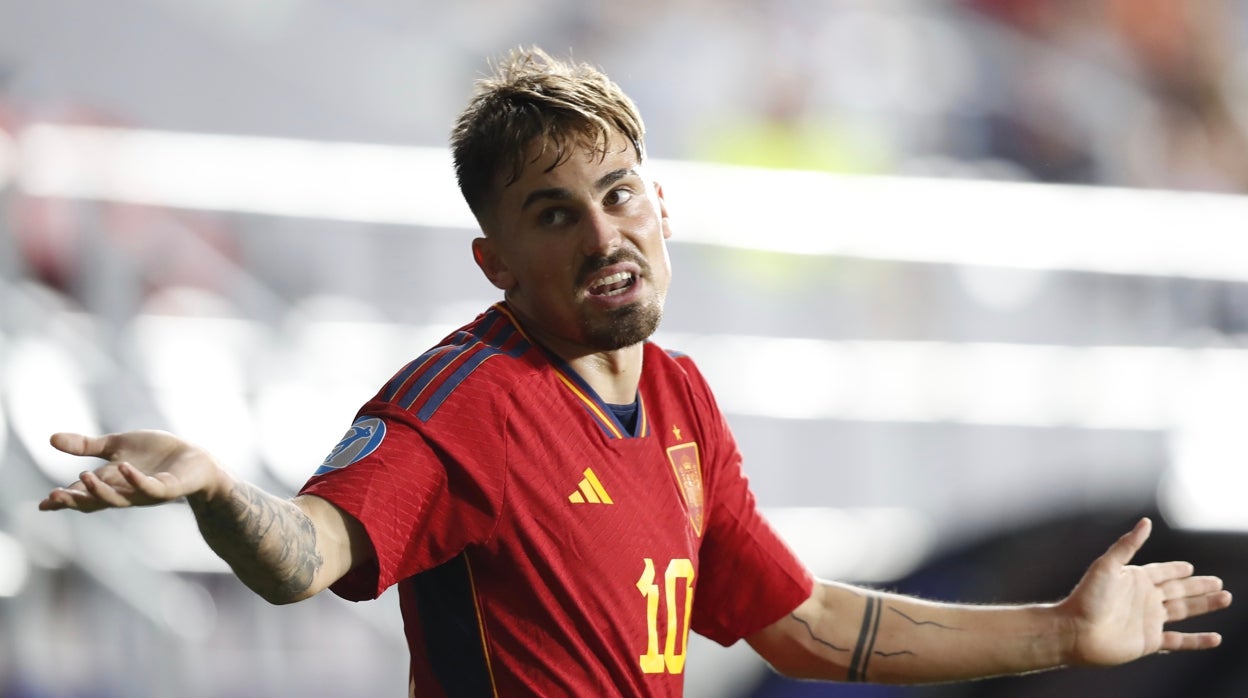 Rodri, en un partido con la selección española sub 21 durante la Eurocopa