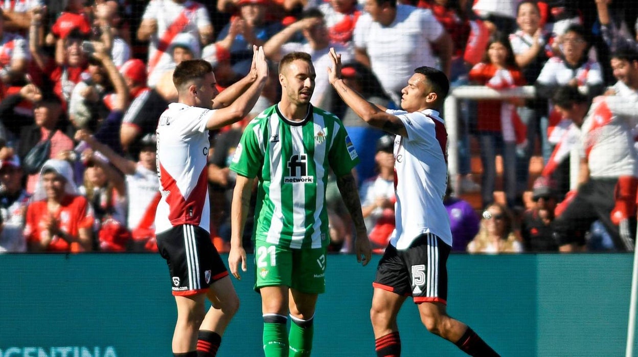 Loren, durante uno de los partidos del Betis en la gira por Argentina y Chile