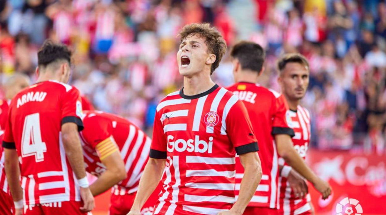 Rodrigo Riquelme, tras marcar un gol en el Girona-Real Sociedad de LaLiga 22-23