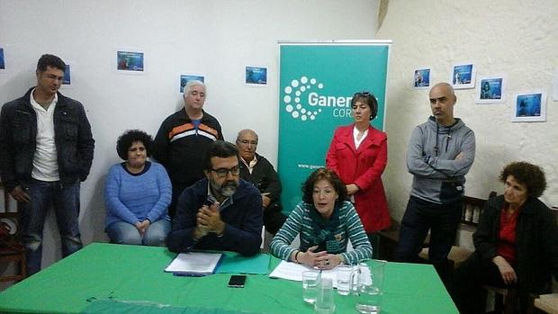 Los portavoces de la comisión de seguimiento, ayer en la sede de Ganemos