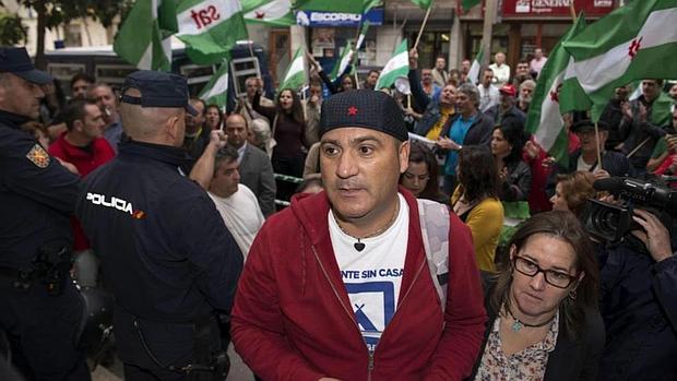 El Ayuntamiento de Jaén retira a Bódalo el acta de concejal