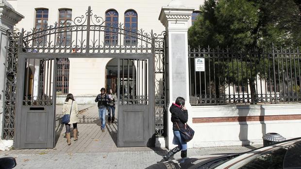Casi 800 declaraciones responsables de obras y locales, a la espera en Urbanismo