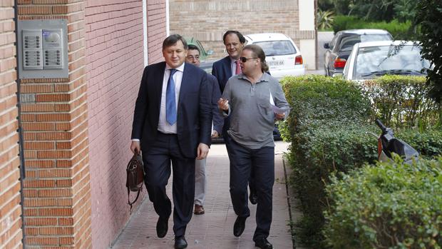 Representantes de Kraspharma en la anterior puja de la empresa