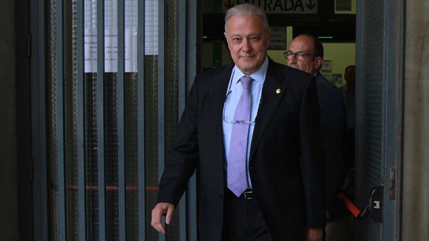 El exconsejero andaluz Ángel Ojeda, uno de los beneficiarios de fondos