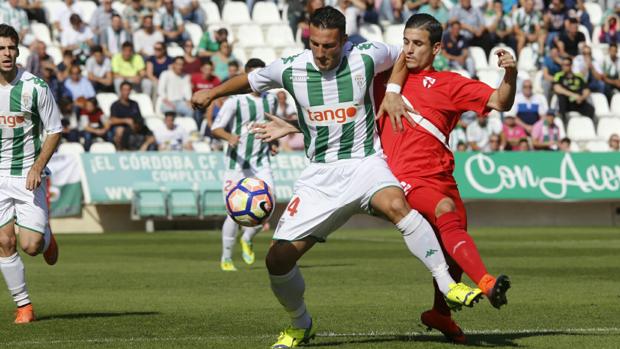 El Córdoba CF pierde frente al Sevilla Atlético en la recta final