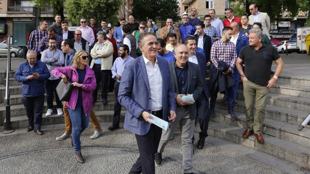 Diversos hosteleros apoyan las reivindicaciones de la patronal y asociaciones del sector