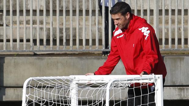 El entrenador del Córdoba CF, Luis Carrión
