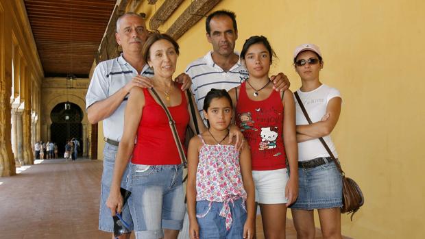 Visitantes con niños a la Mezquita-Catedral