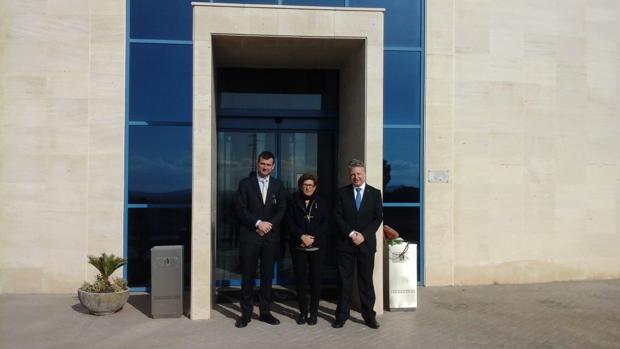 Primo Jurado durante su visita a las instalaciones de Pérez Giménez