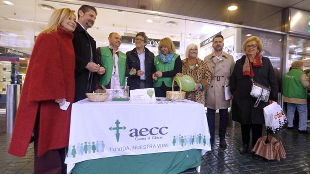 El doctor Juan de la Haba en un acto de la Asociación Contra el Cáncer