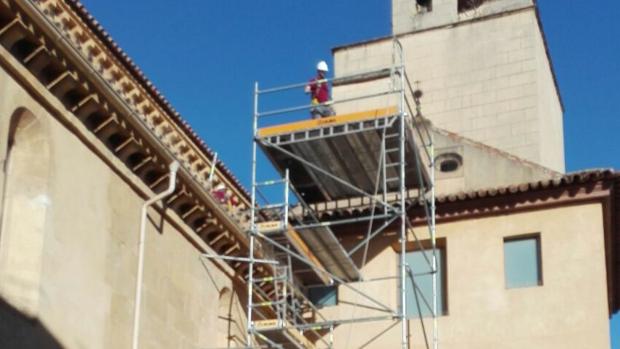 Goteras en la Basílica Menor de San Pedro