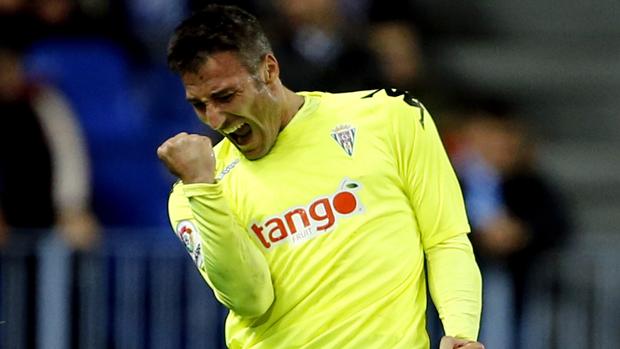 Piovaccari clama con números por una continuidad que no le llega en el ataque del Córdoba CF