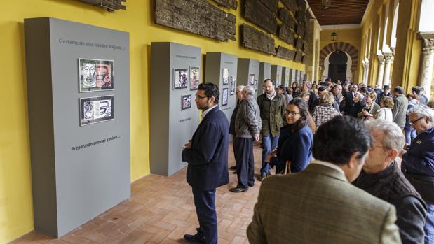 Obras expuestas en el Patio de los Naranjos