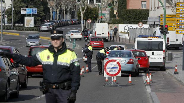 El Ayuntamiento de Córdoba convoca lacobertura de 14 plazas en la Policía Local
