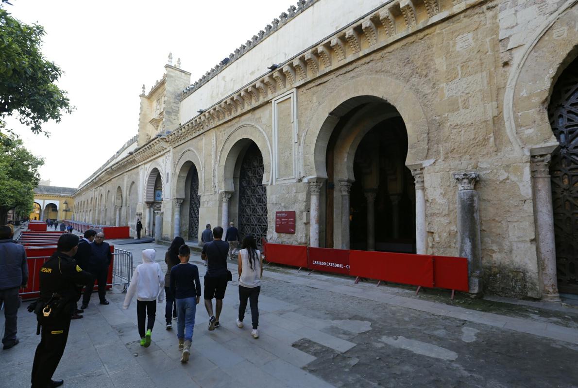 El paño abierto de la segunda puerta en el muro de la Mezquita-Catedral