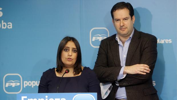 Los populares Beatriz Jurado y Adolfo Molina