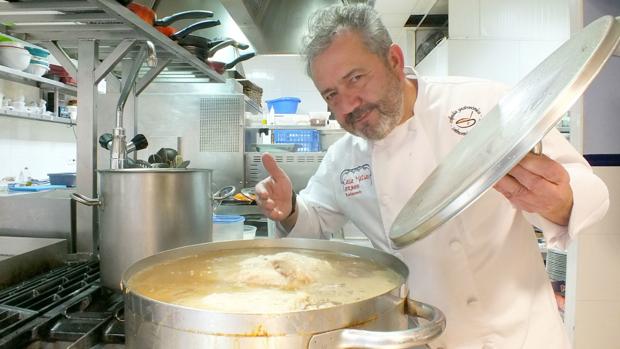El chef Matías Vega, de Cañete de las Torres, Premio Nacional FECOES 2017