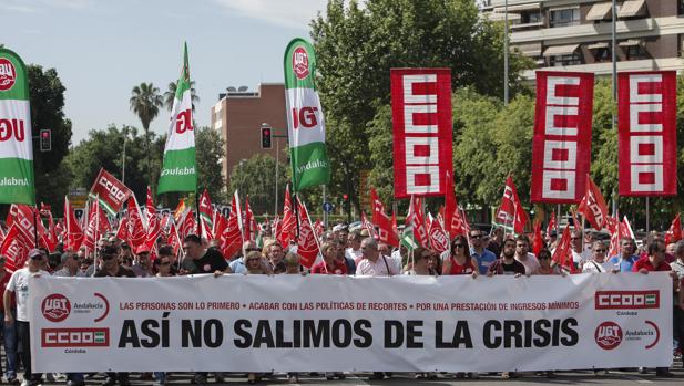 Protesta de CCOO y otros sindicatos en Córdoba