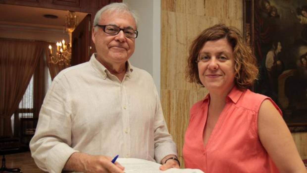 Emilio Aumente y Alba Doblas, tras la Junta de Gobierno Local