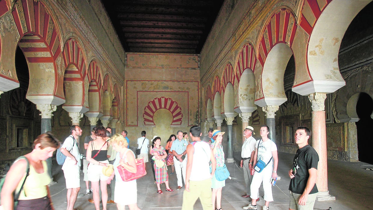 La carrera de Medina Azahara hacia la Unesco lleva a la Junta a ...