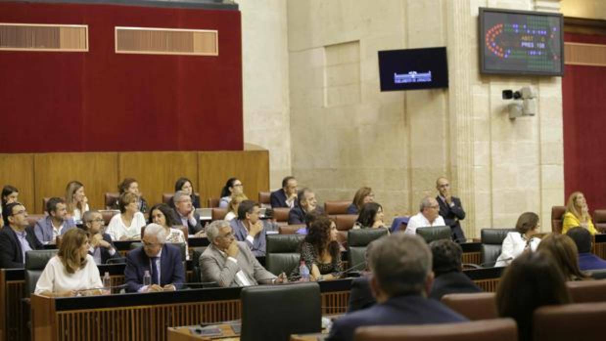 Podemos e IU han rechazado apoyar al Gobierno para que impida el referéndum ilegal de Cataluña