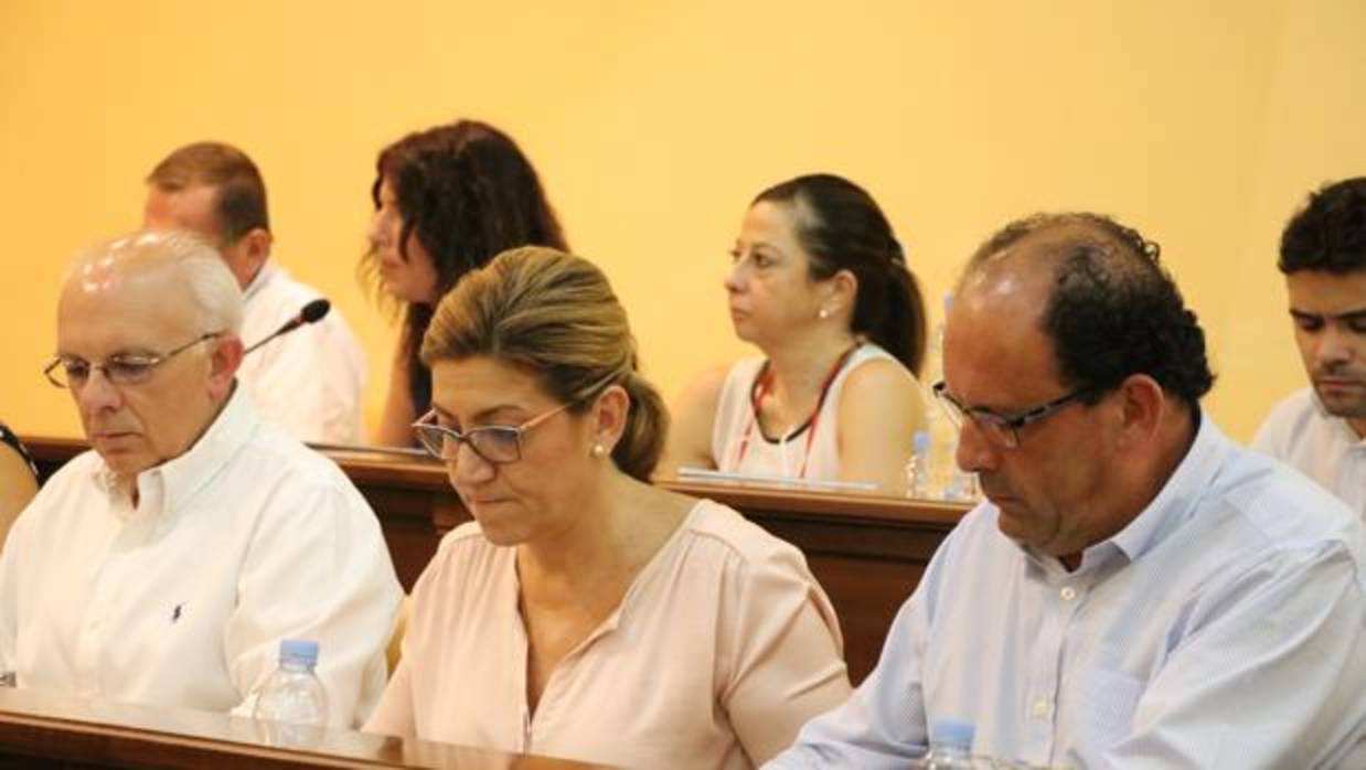 La oposición afea al alcalde de Lucena su falta de beligerancia con la Junta para desbloquear proyectos