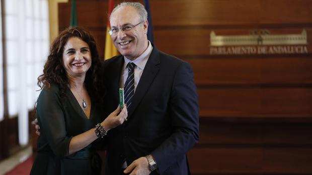 Las cuentas de la Junta para 2018 priman la política asistencial sobre el empleo