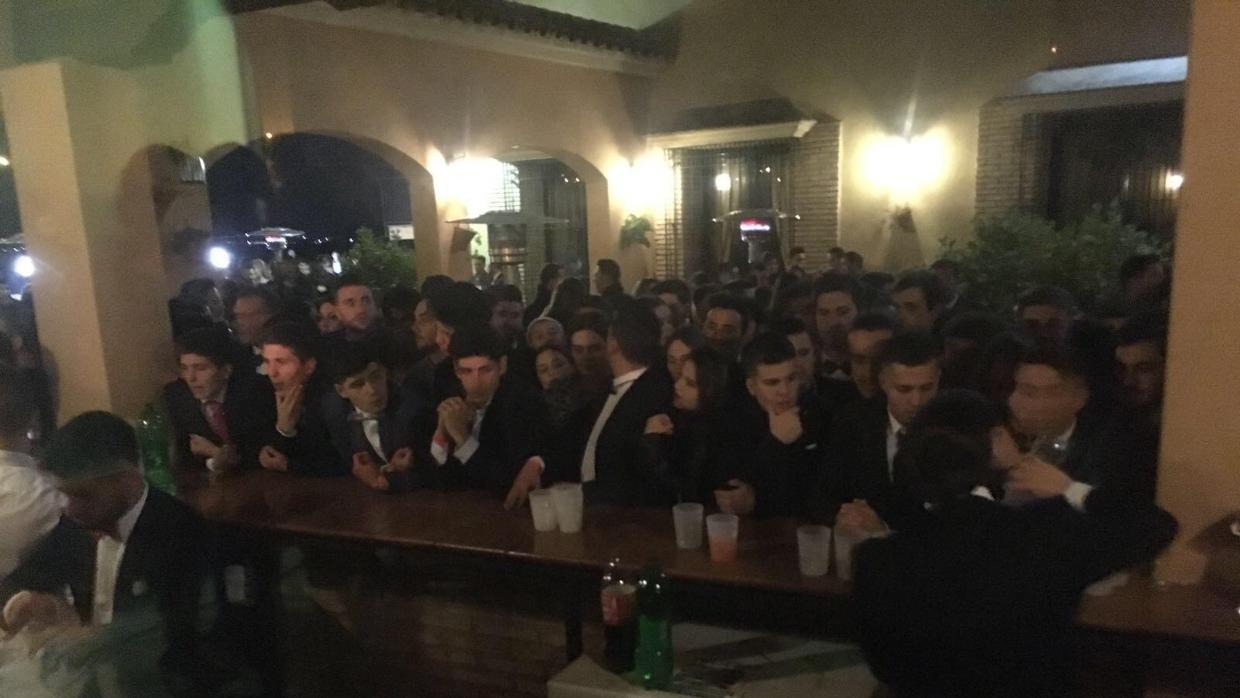 Asistentes al cotillón de La Rambla denunciado por Facua