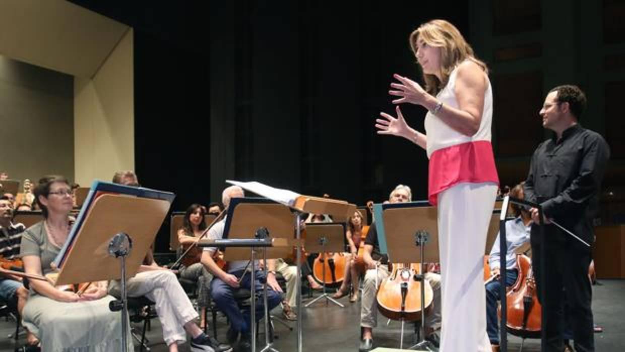 Susana Díaz, en un ensayo de la Orquesta Sinfónica de Sevilla