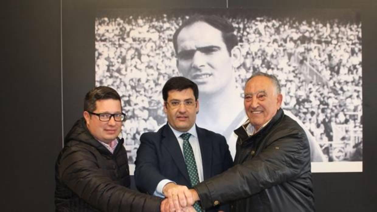 León, con Diego Moreno y Jorge Hernández